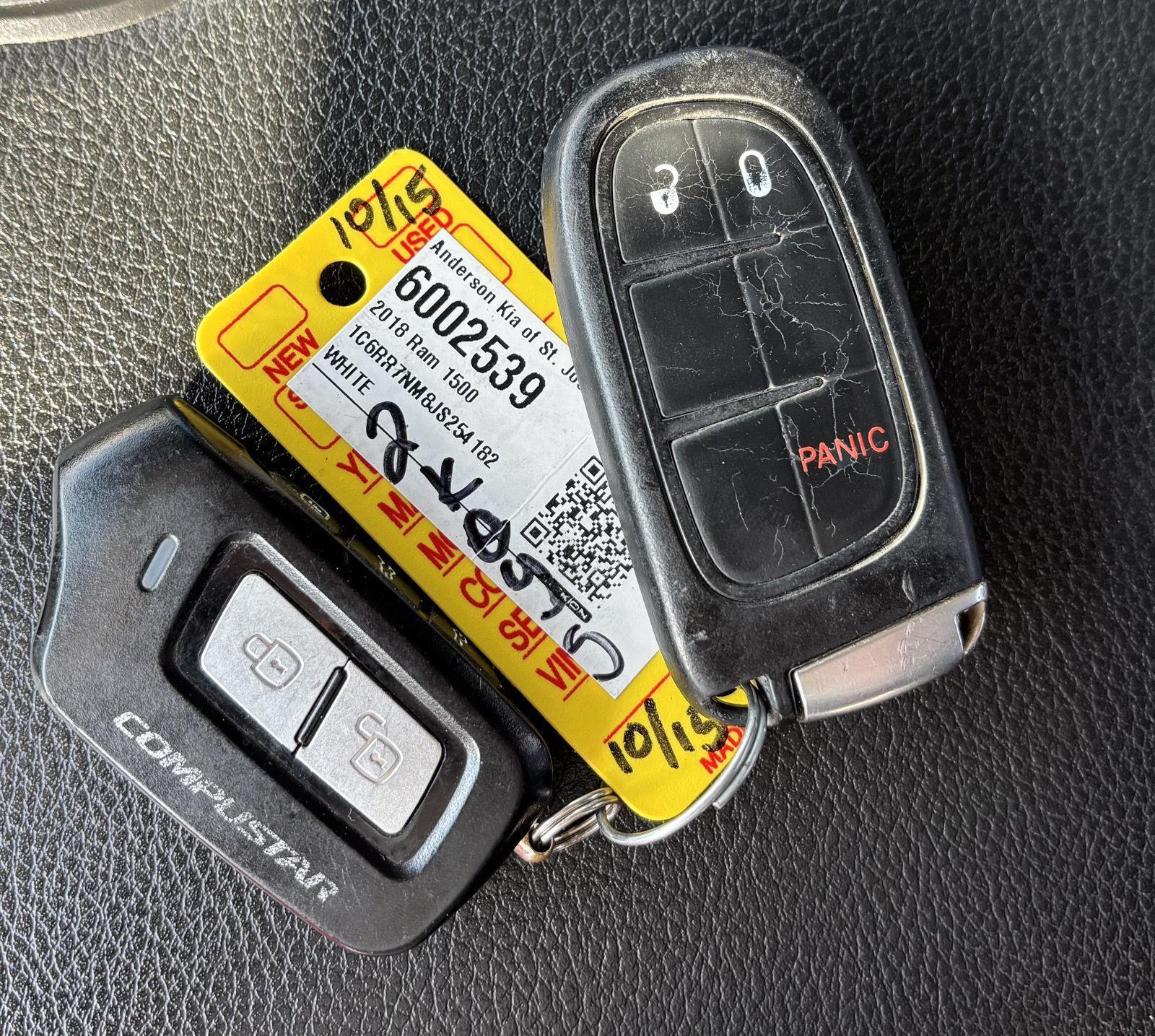 Vehicle photo 43