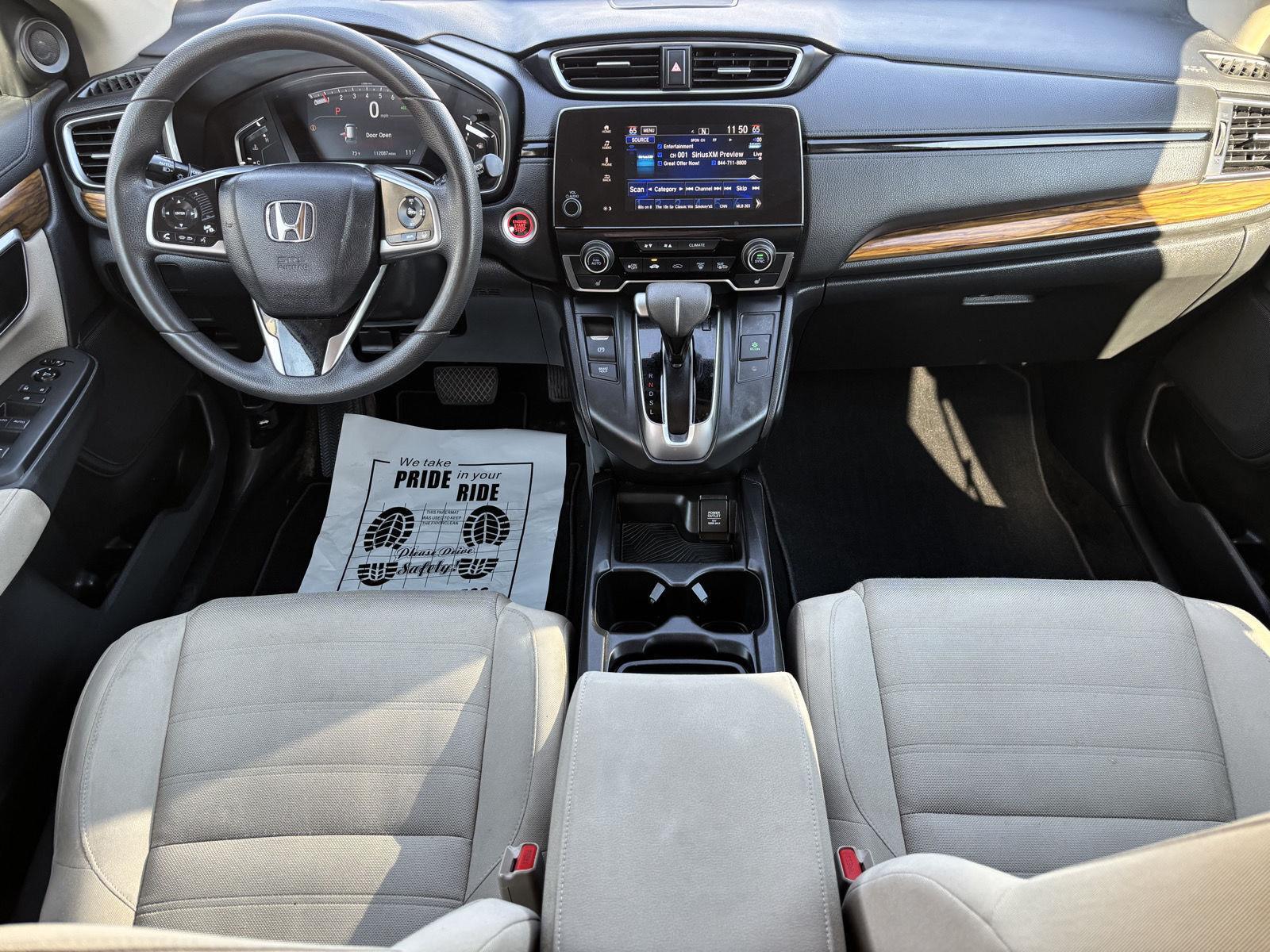 Vehicle photo 23