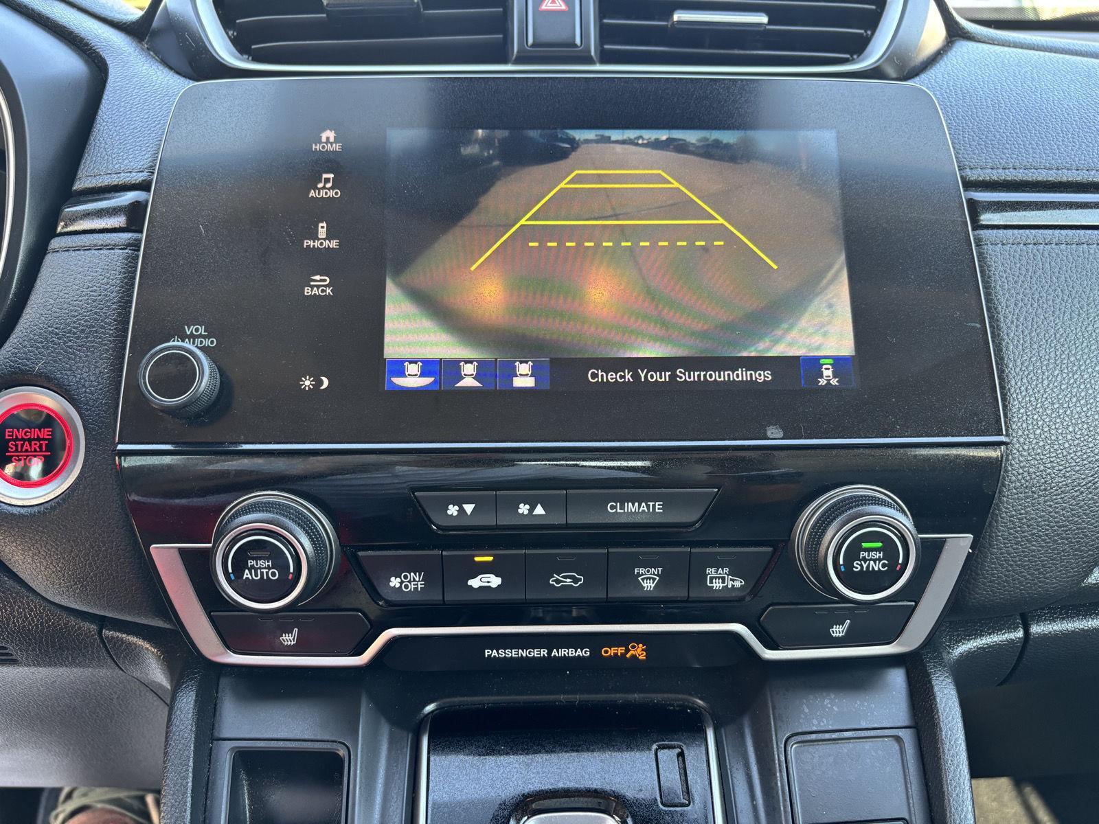 Vehicle photo 26