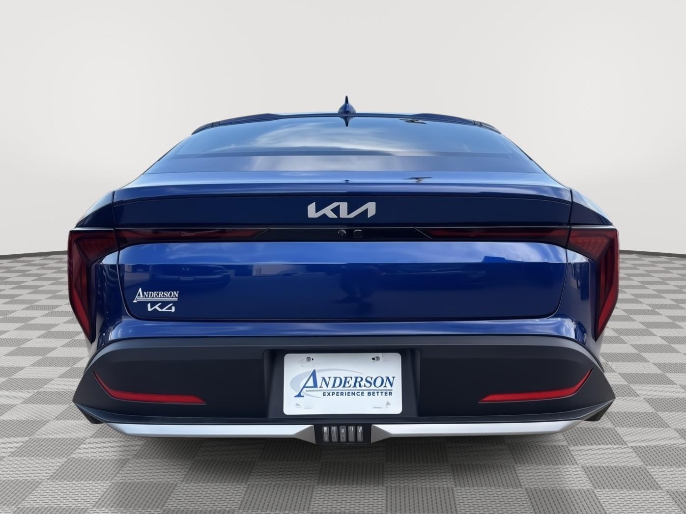 Vehicle photo 9