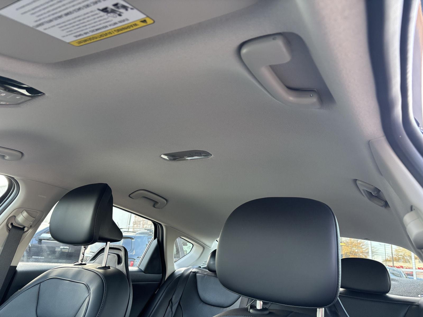 Vehicle photo 36