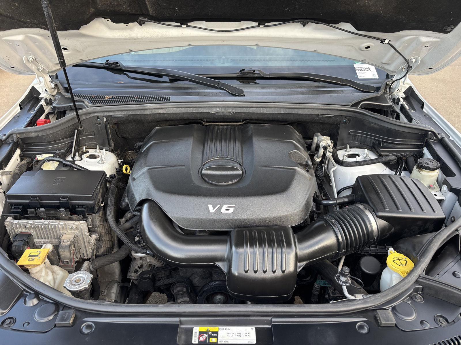 Vehicle photo 40