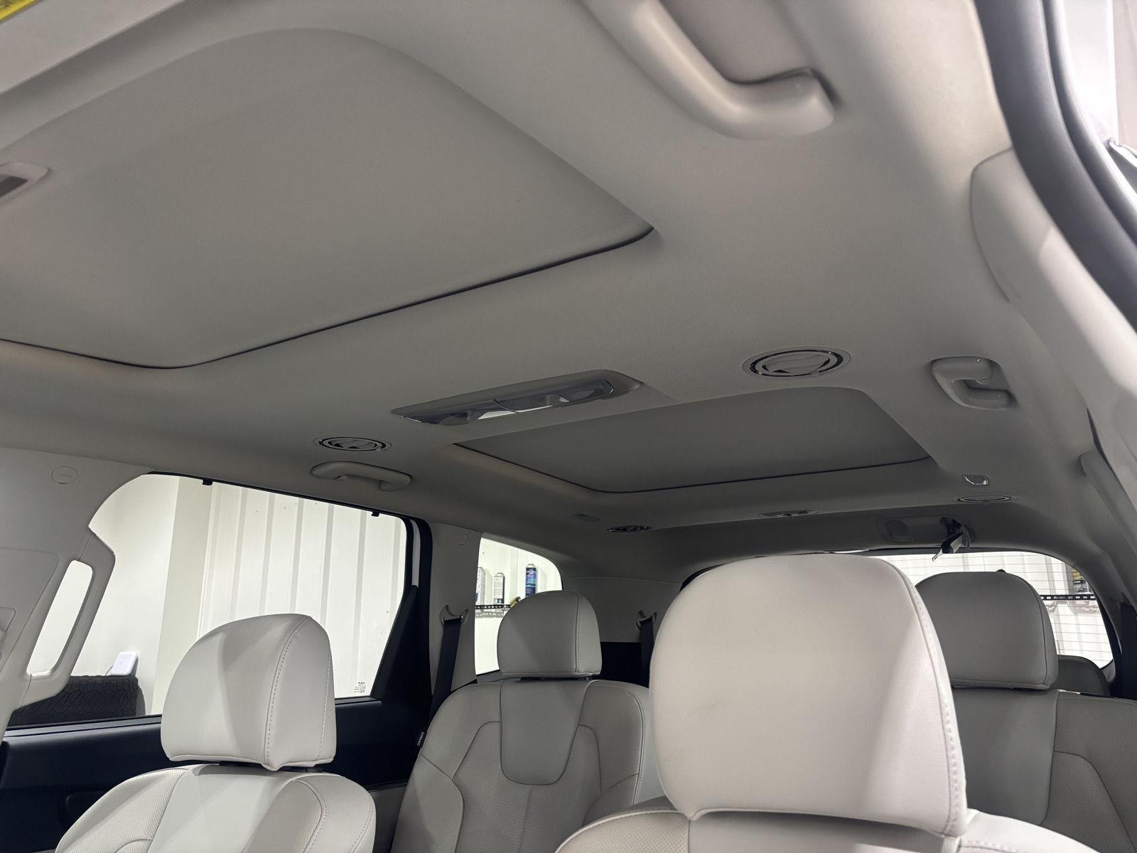 Vehicle photo 40