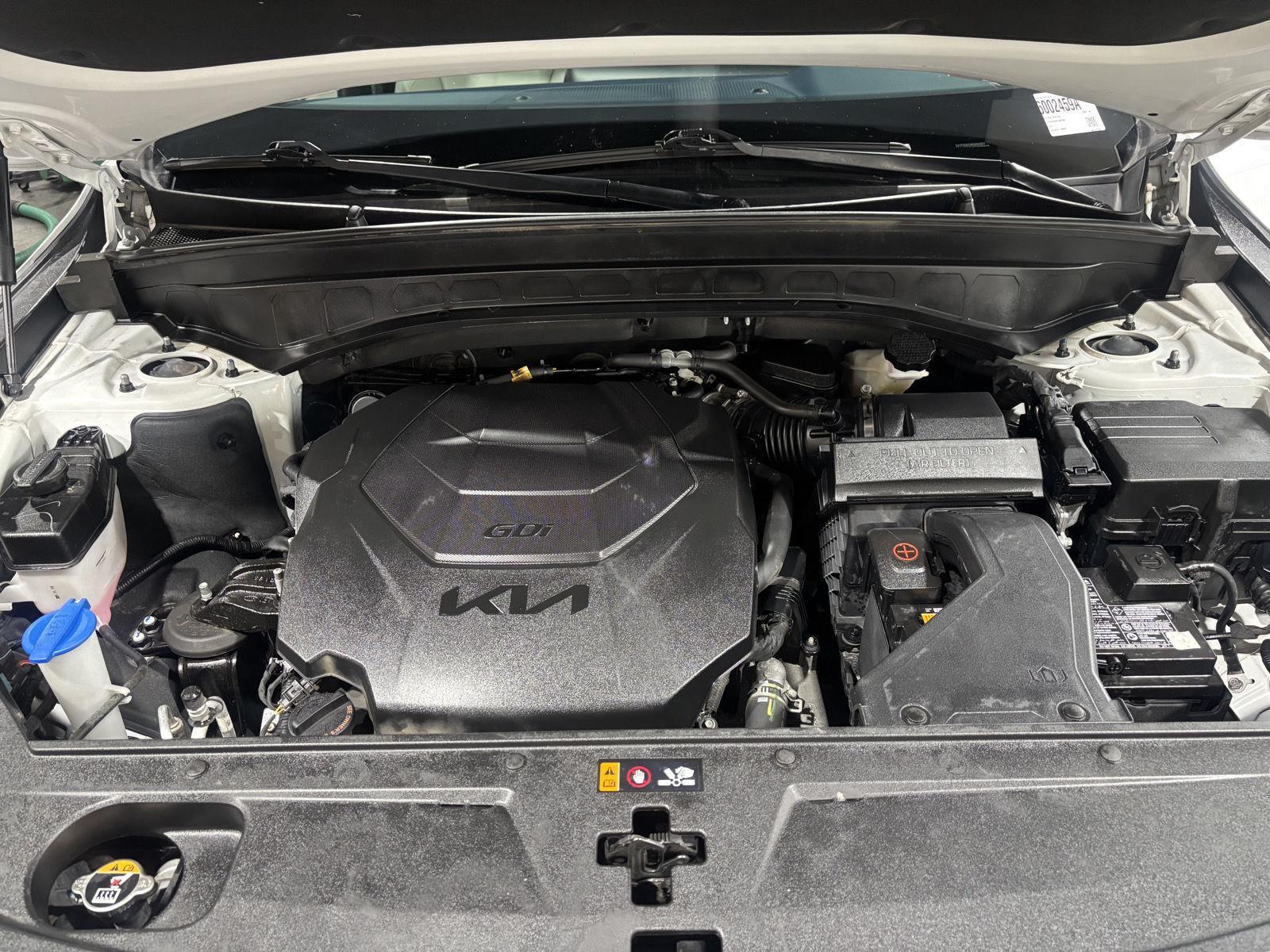 Vehicle photo 44