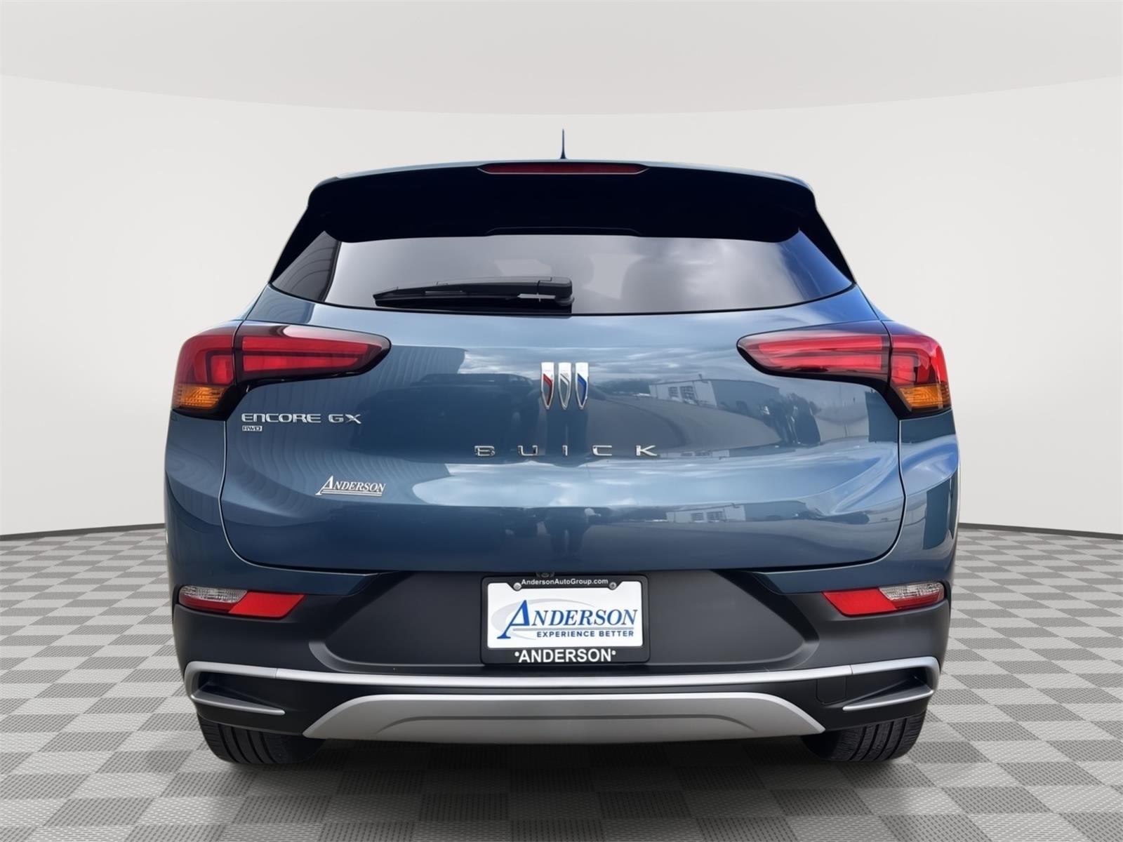 Vehicle photo 9