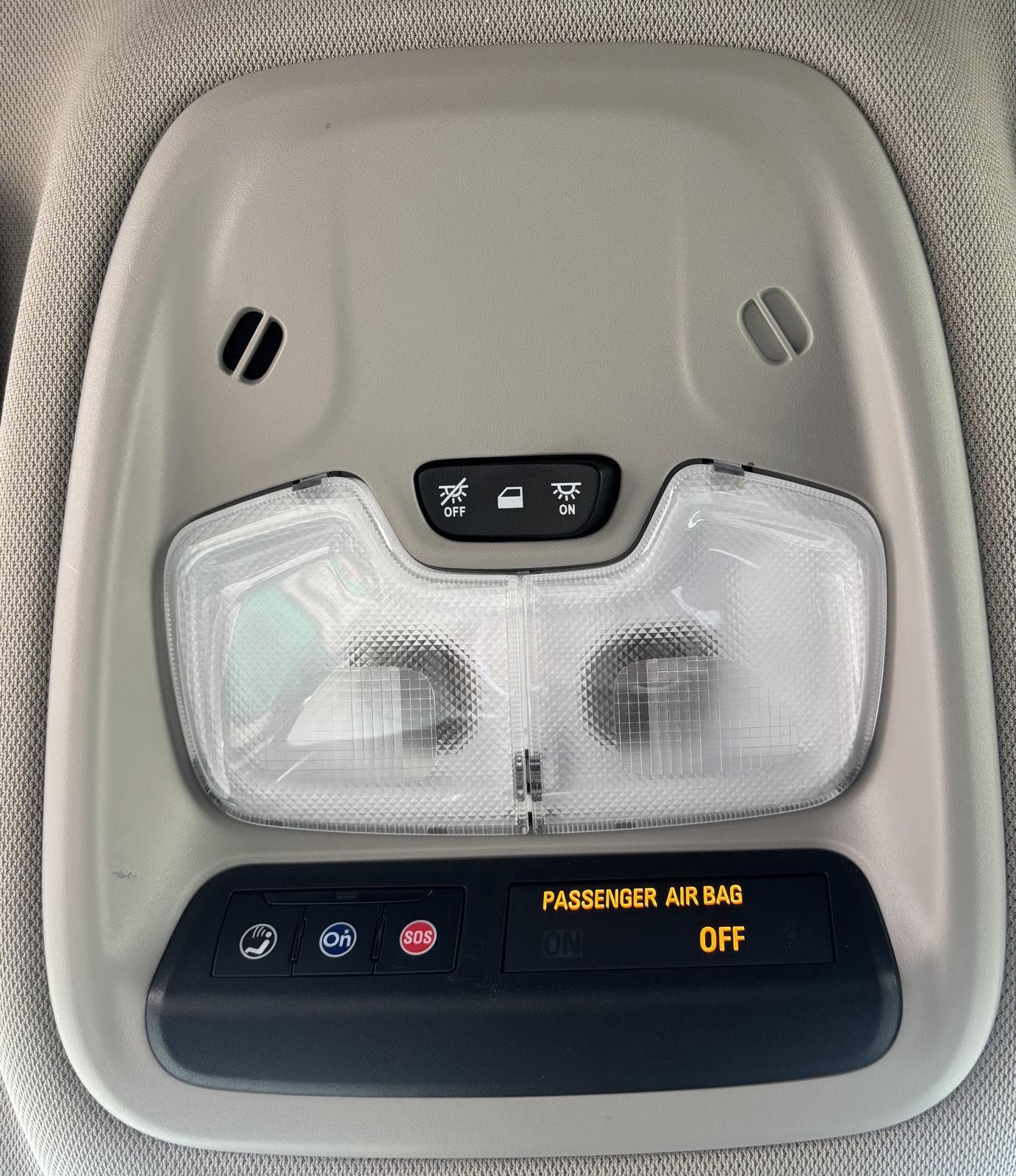 Vehicle photo 38