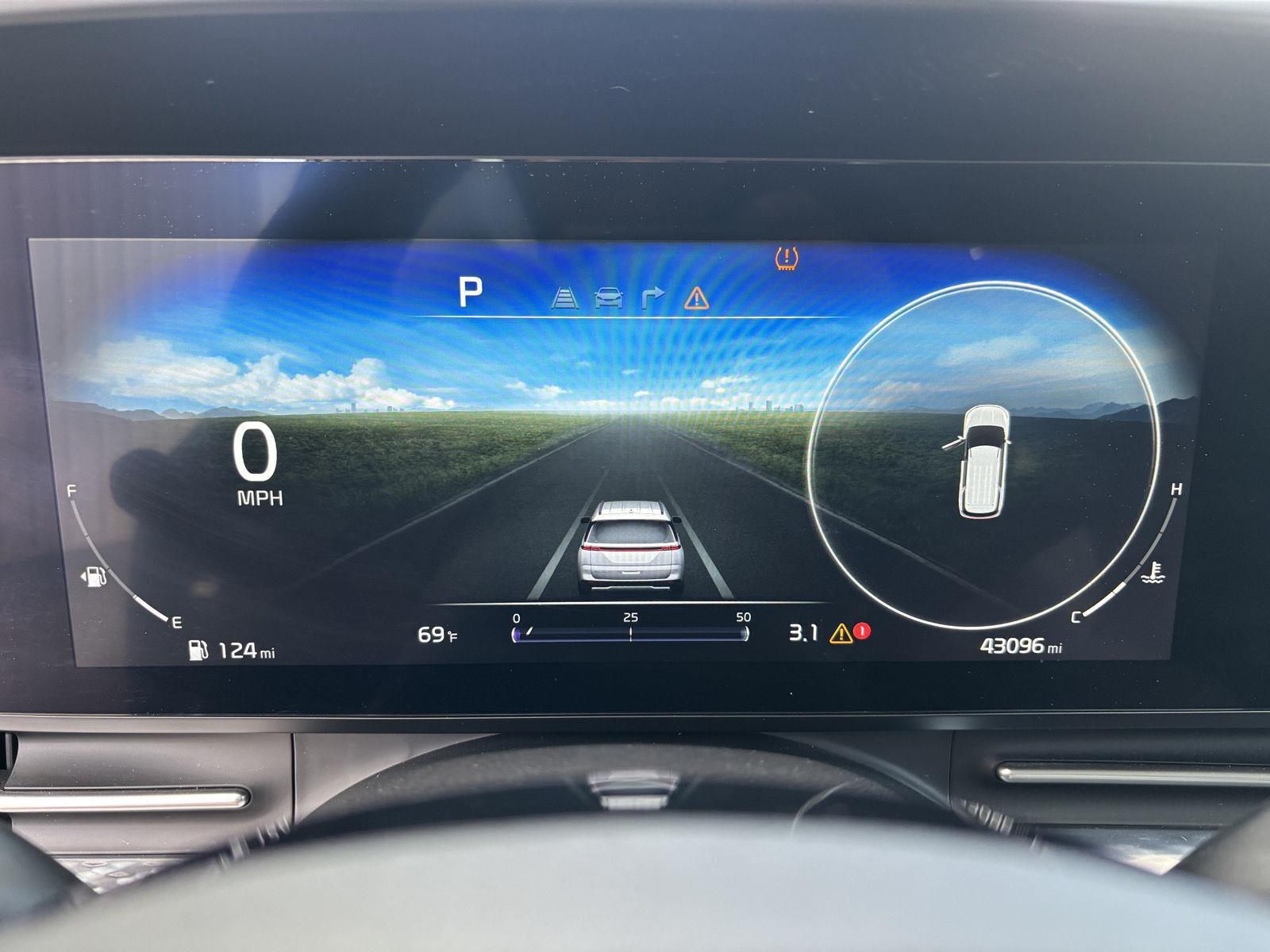 Vehicle photo 3