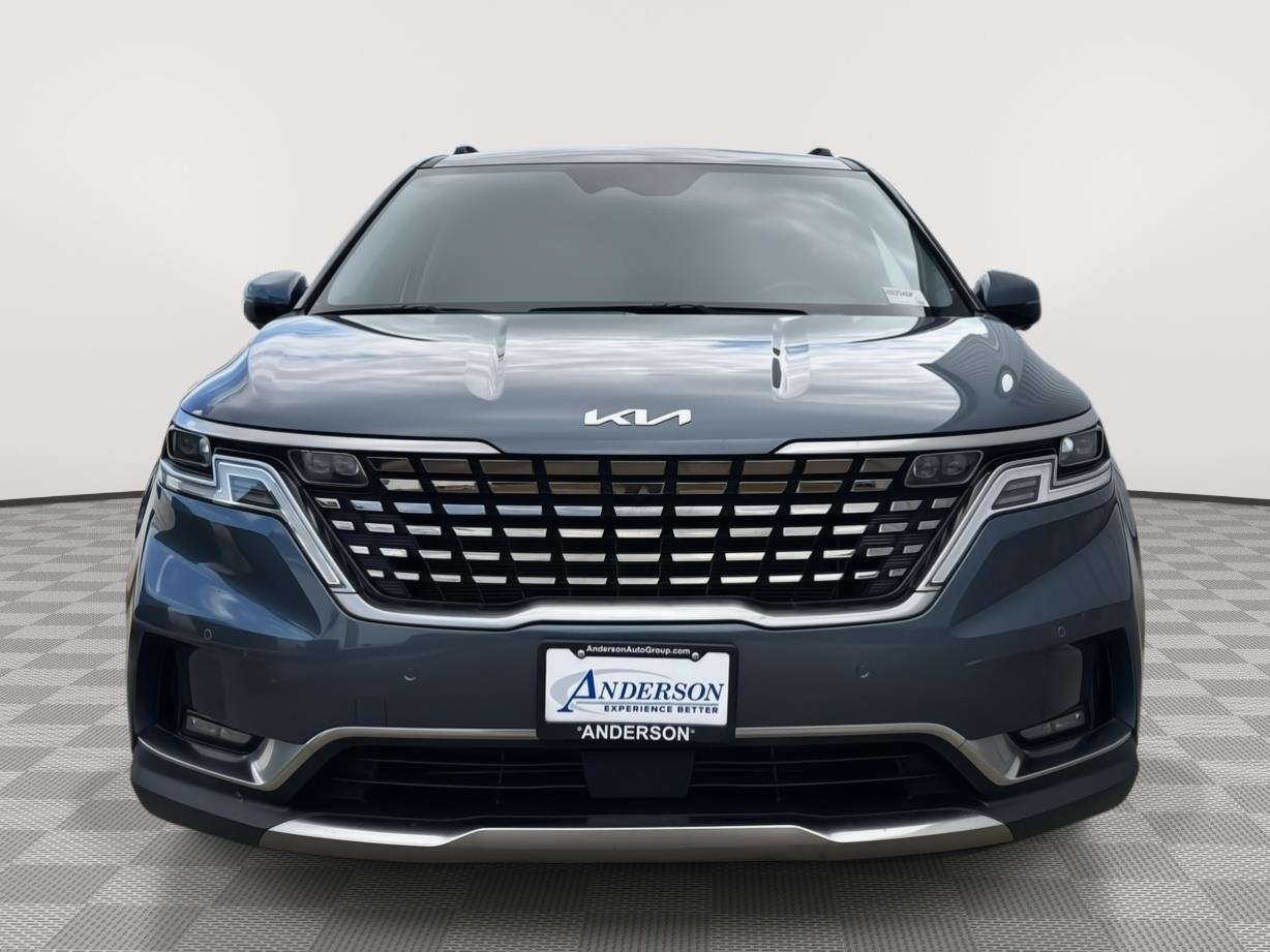 Vehicle photo 5