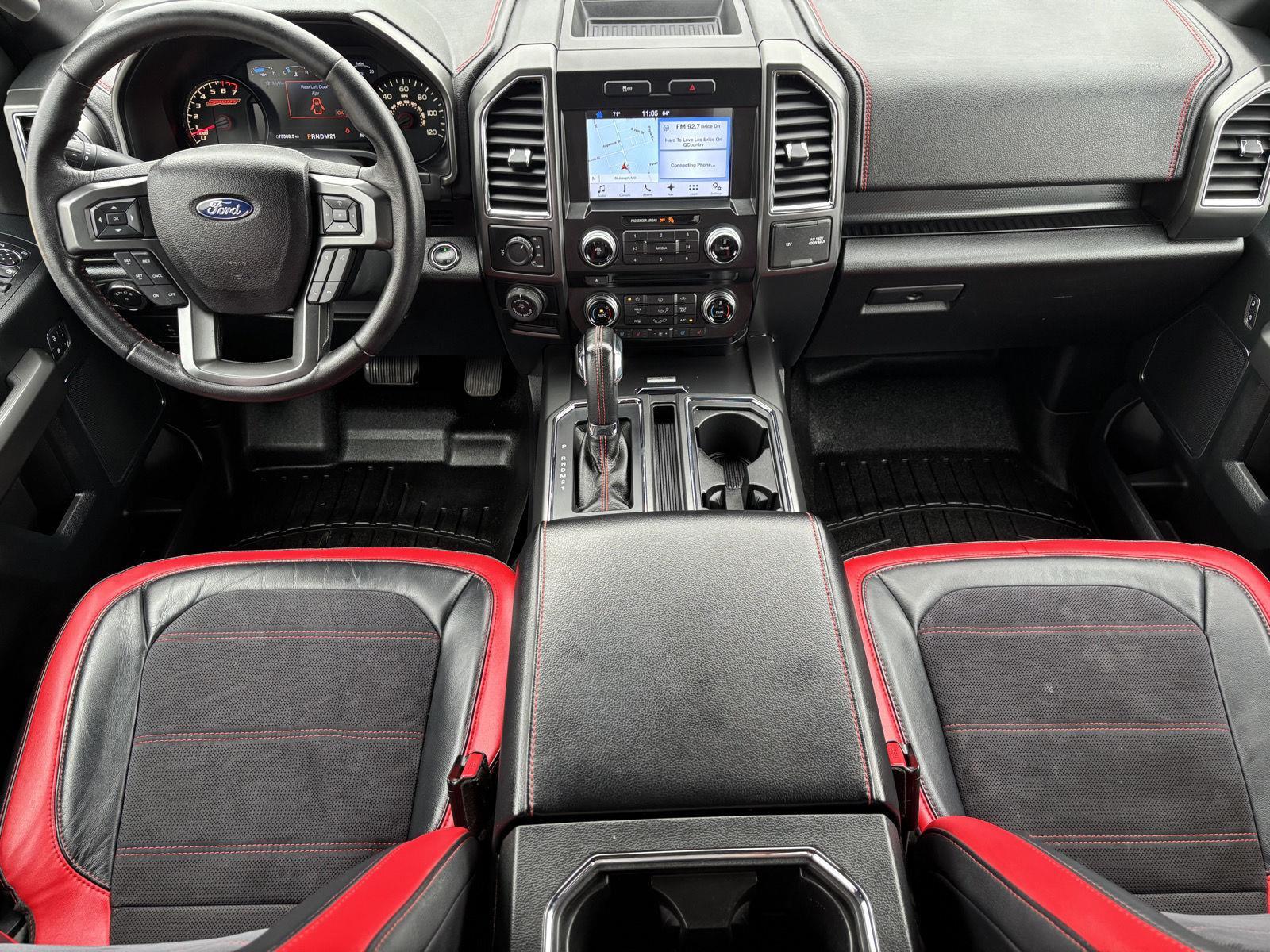 Vehicle photo 22