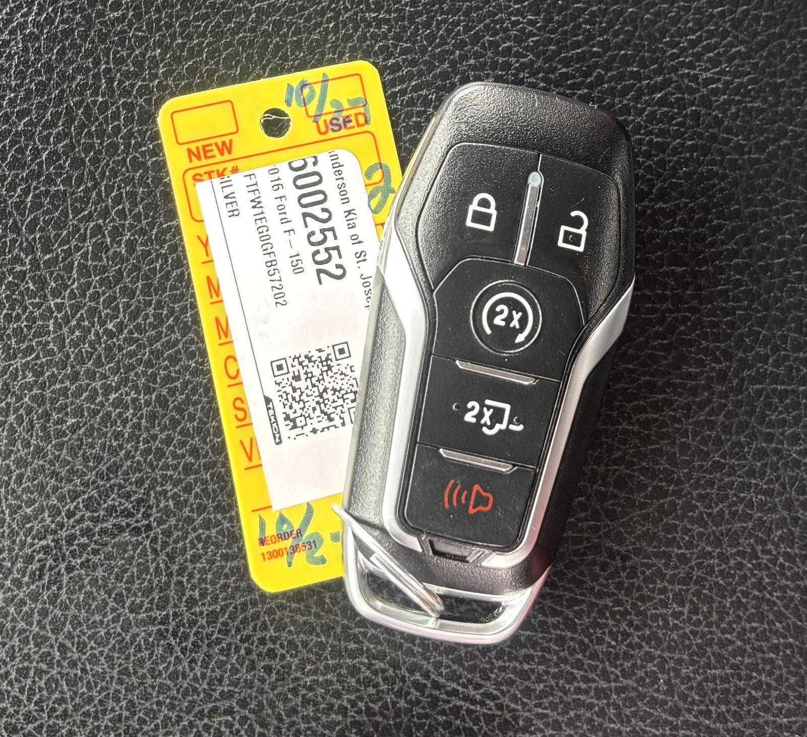 Vehicle photo 45