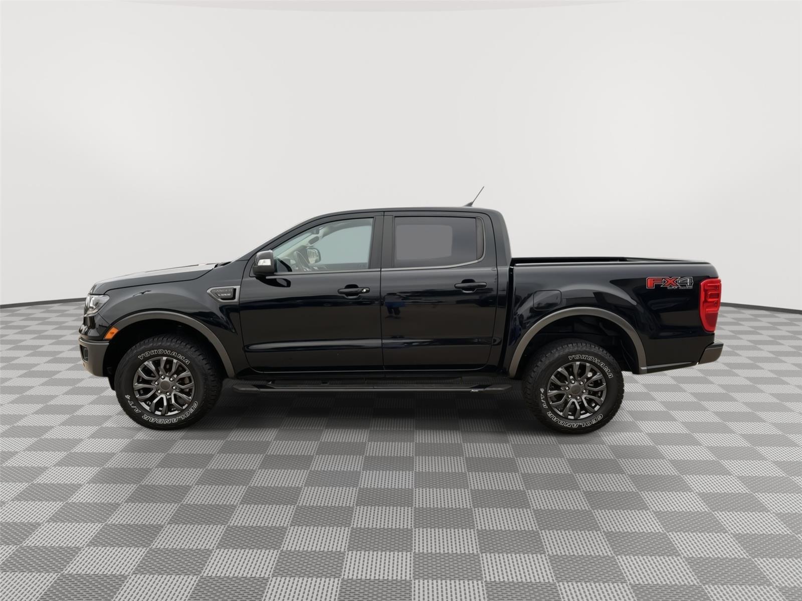 Vehicle photo 2