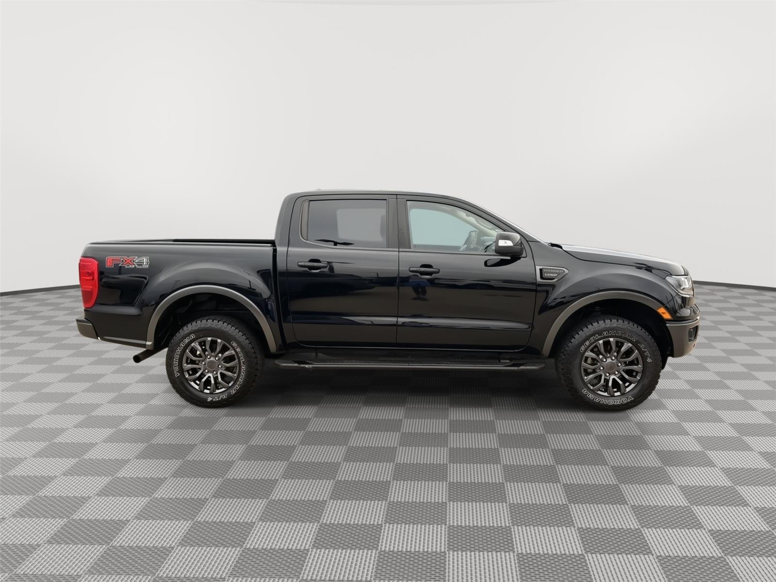 Vehicle photo 7