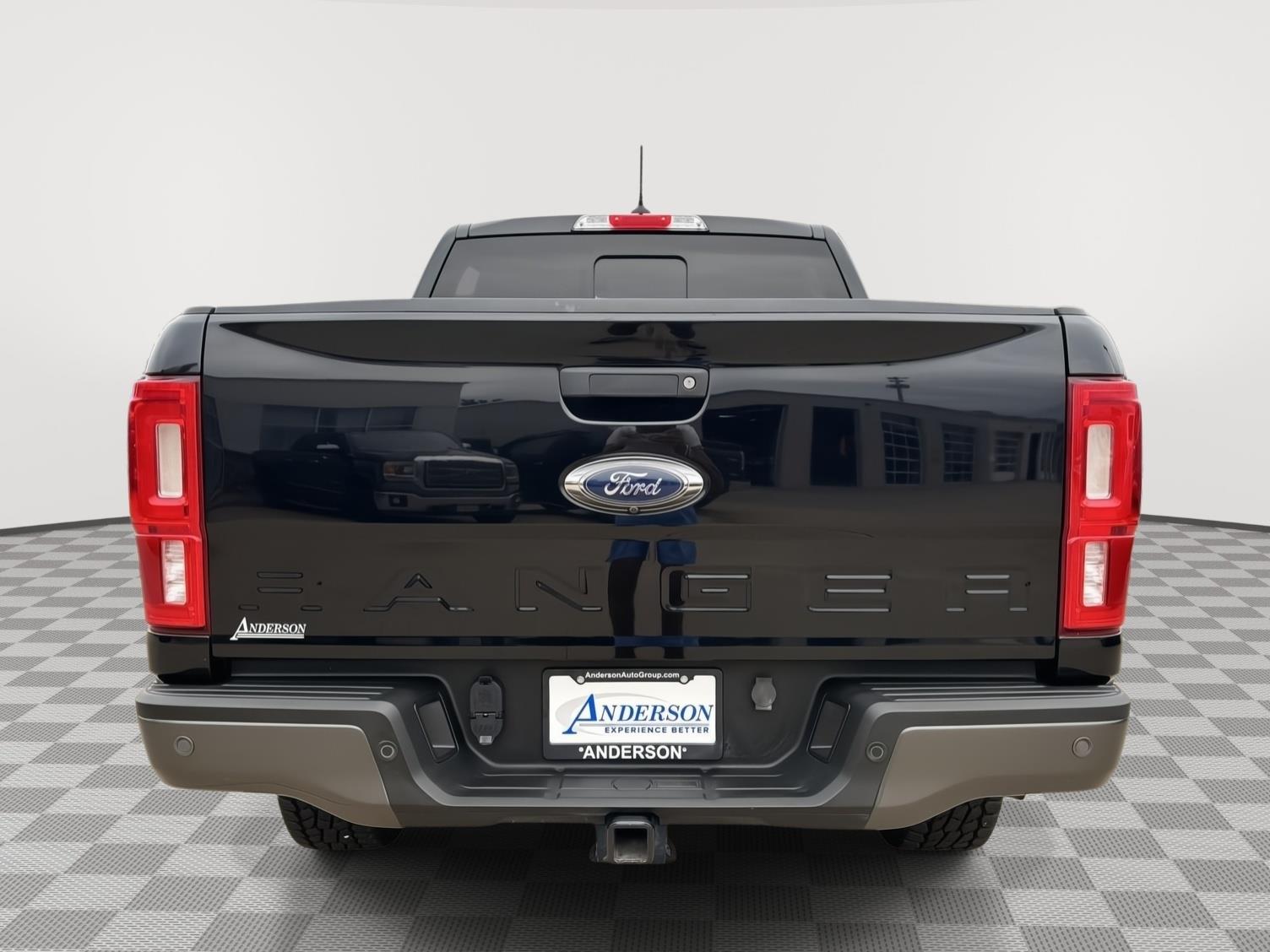 Vehicle photo 9
