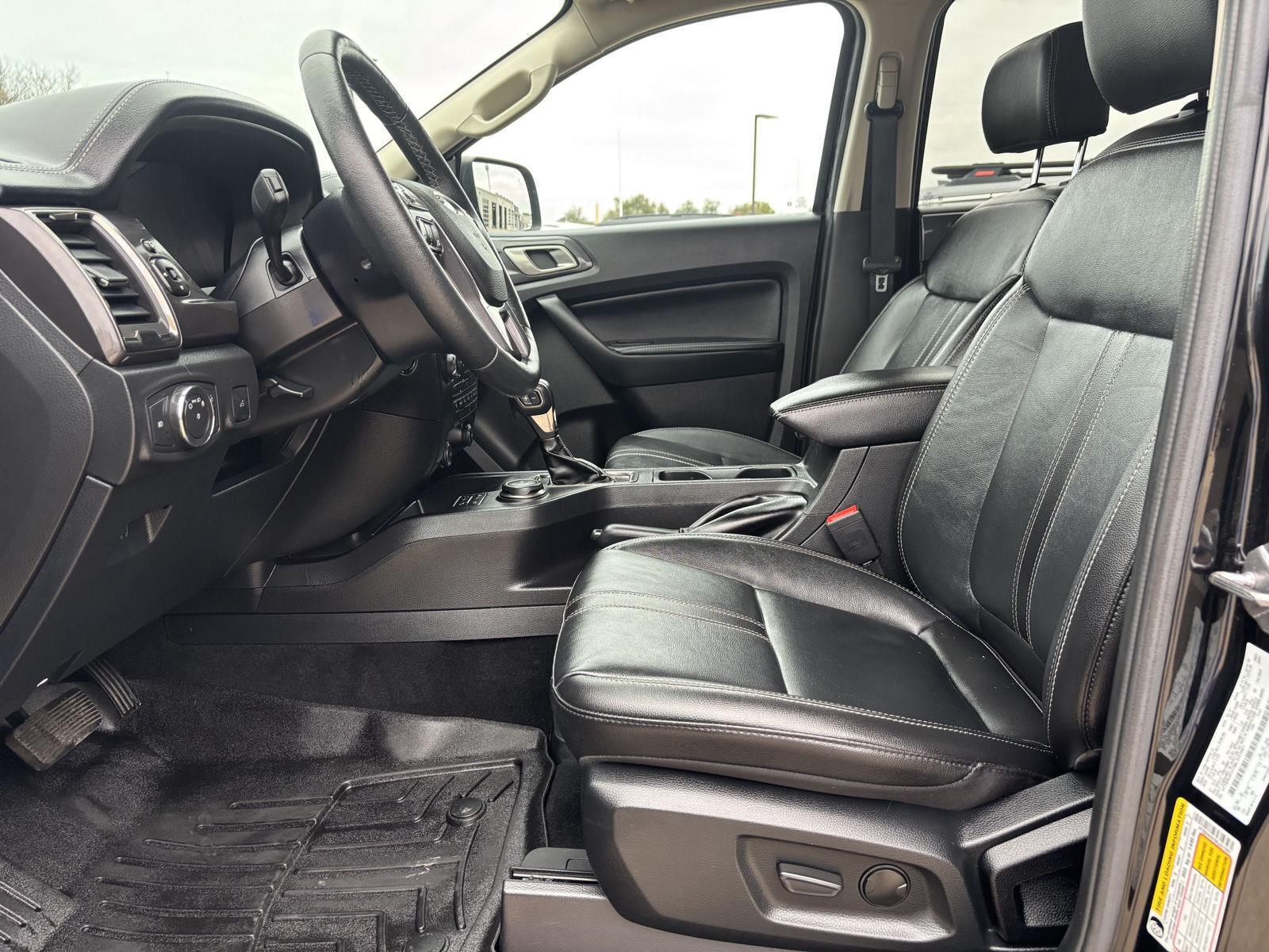 Vehicle photo 20