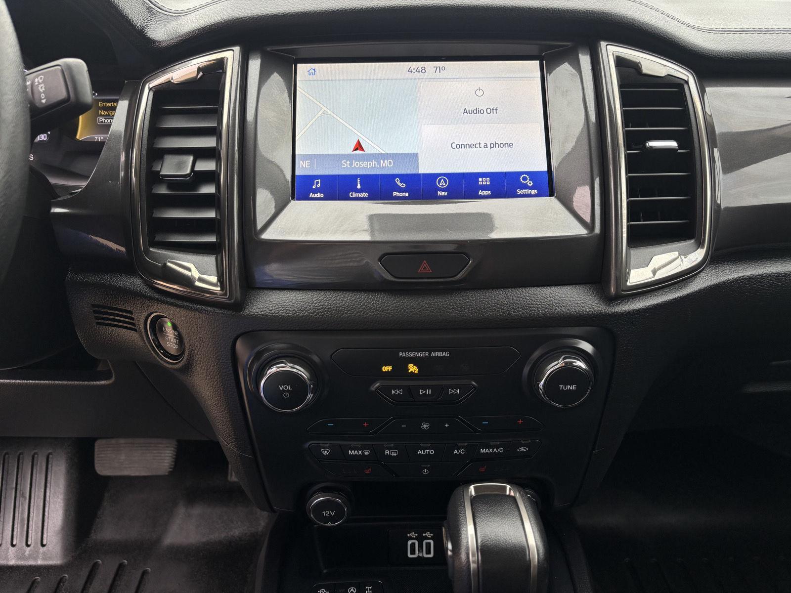 Vehicle photo 25