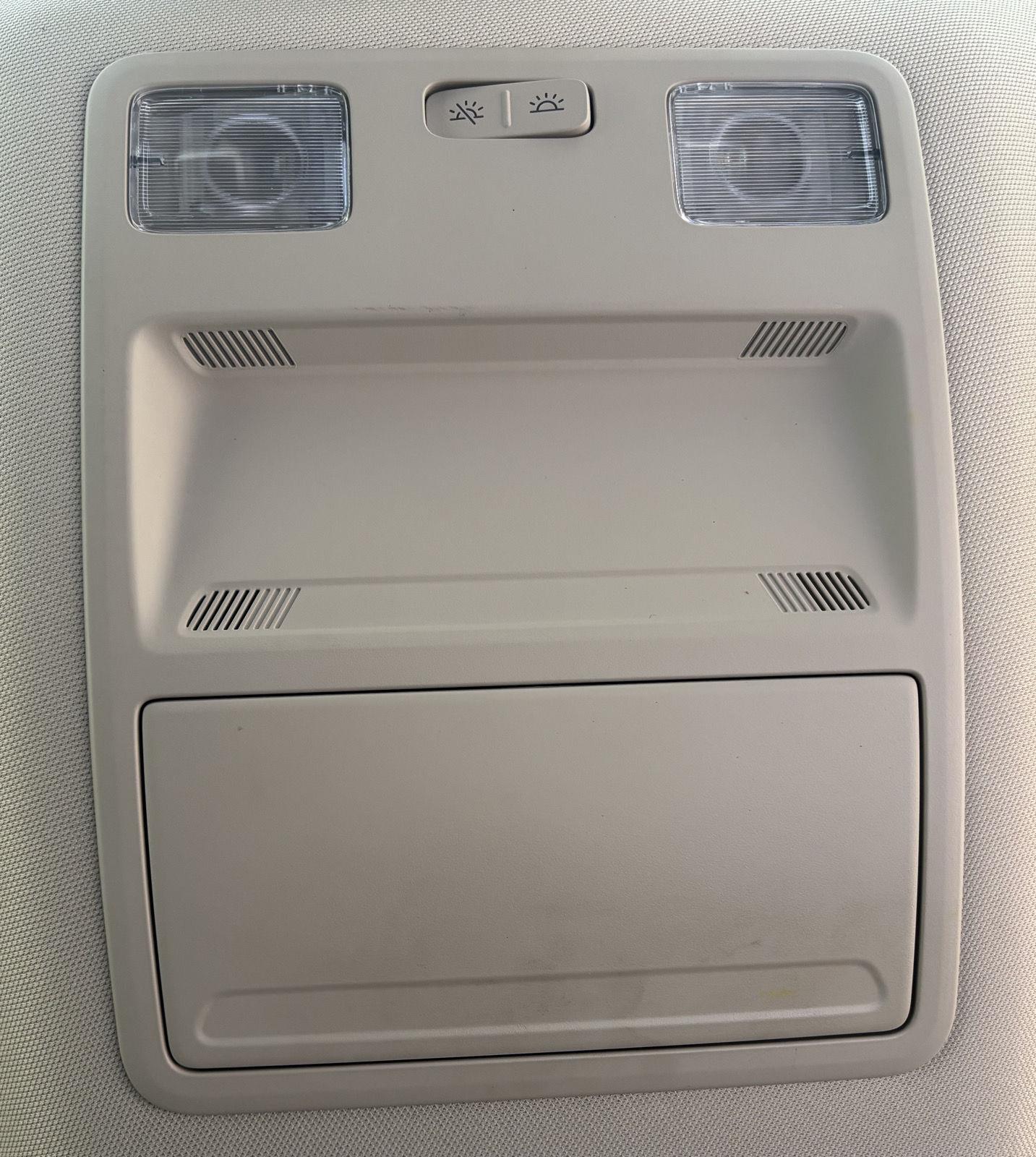 Vehicle photo 38