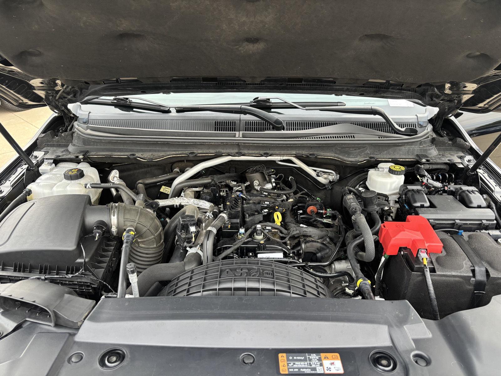 Vehicle photo 41