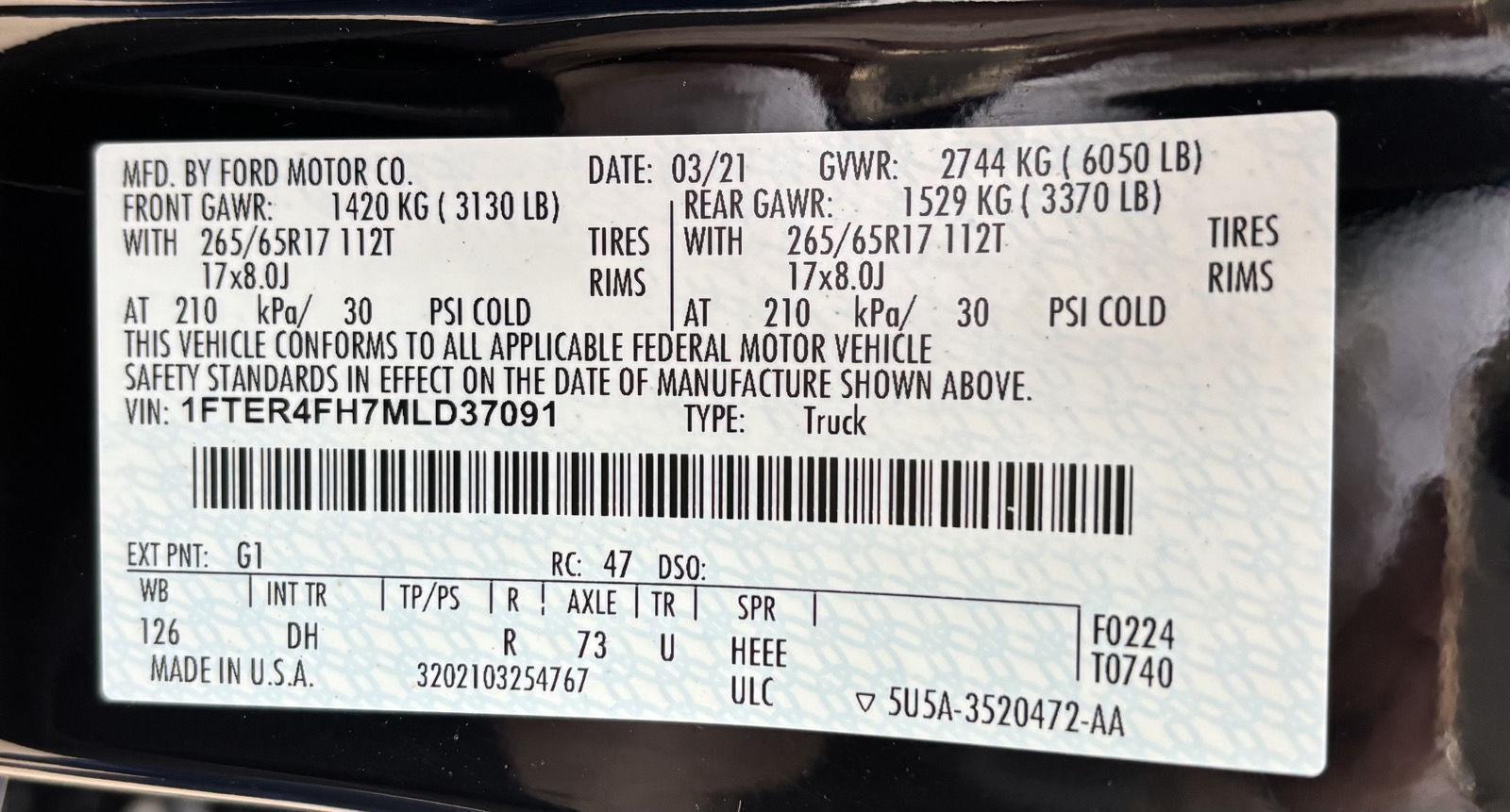 Vehicle photo 43
