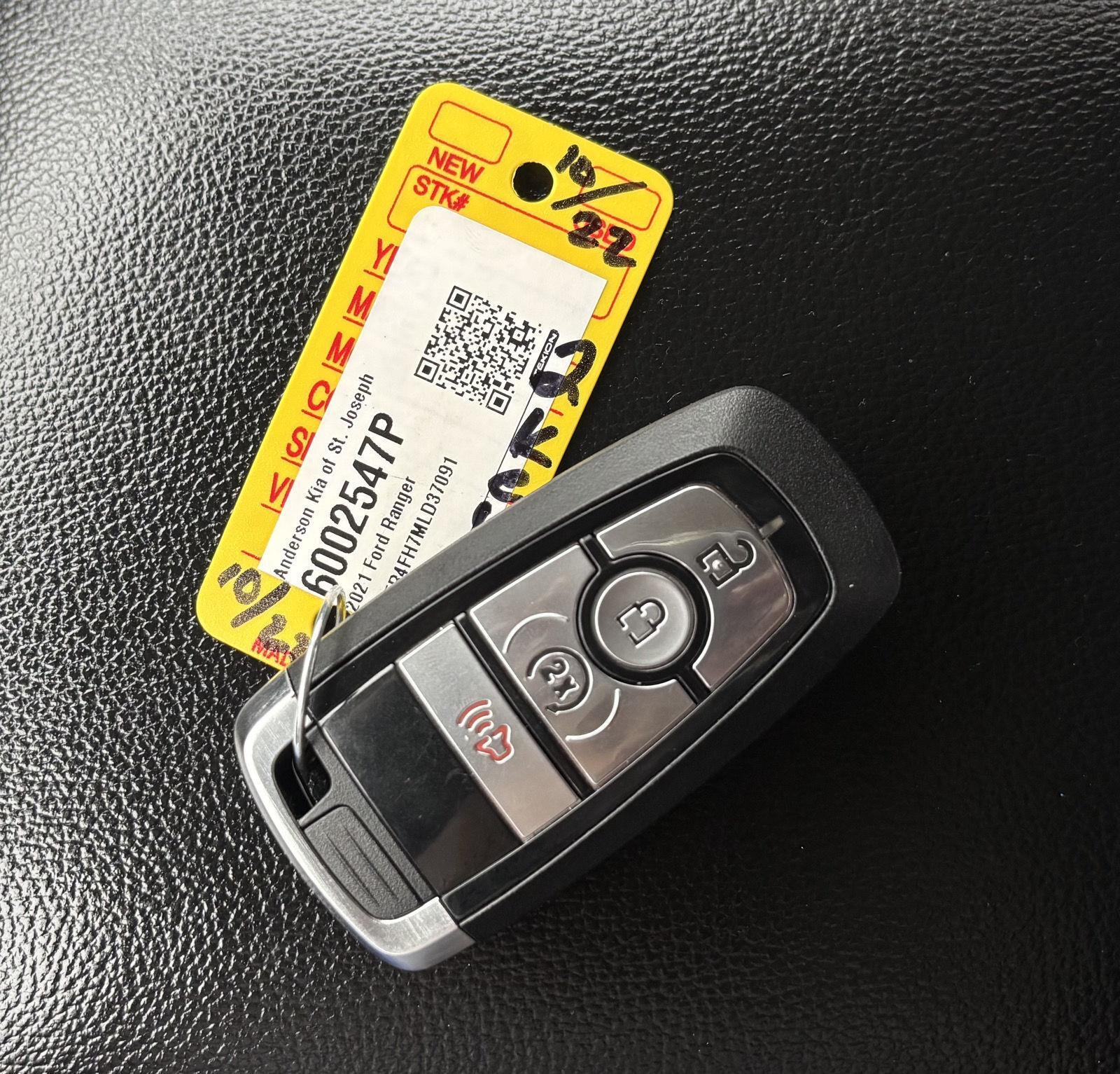 Vehicle photo 45
