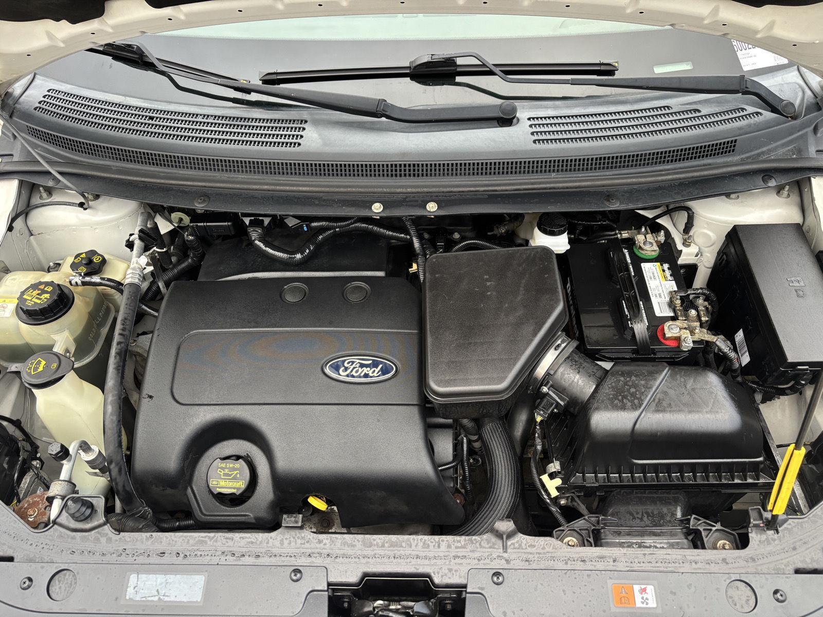 Vehicle photo 42