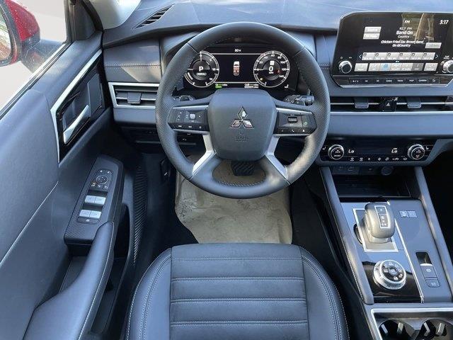 New 2023 Mitsubishi Outlander PHEV SE SUV for sale in St Joseph MO