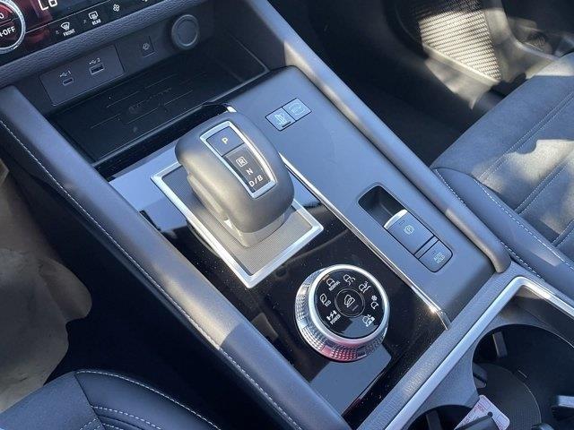 New 2023 Mitsubishi Outlander PHEV for sale in St. Joseph MO