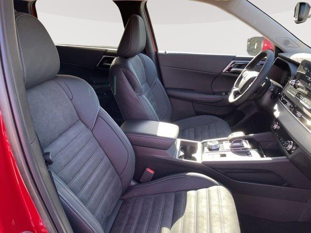 New 2023 Mitsubishi Outlander PHEV SE SUV/Crossover for sale in St. Joseph MO