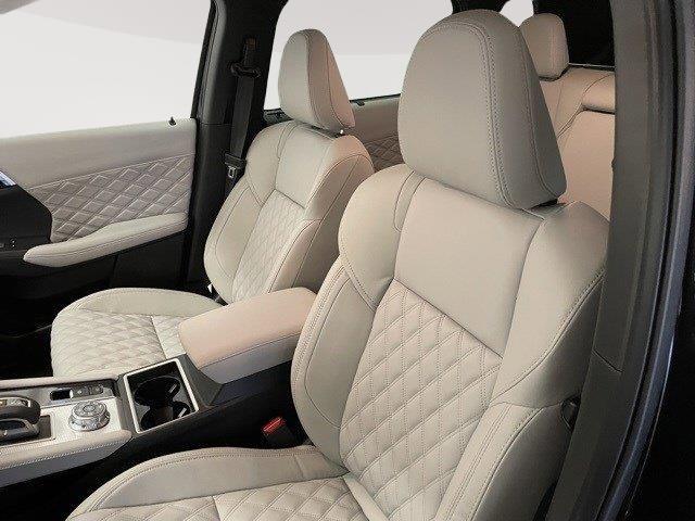 New 2023 Mitsubishi Outlander PHEV for sale in St. Joseph MO