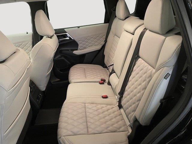 New 2023 Mitsubishi Outlander PHEV for sale in St. Joseph MO