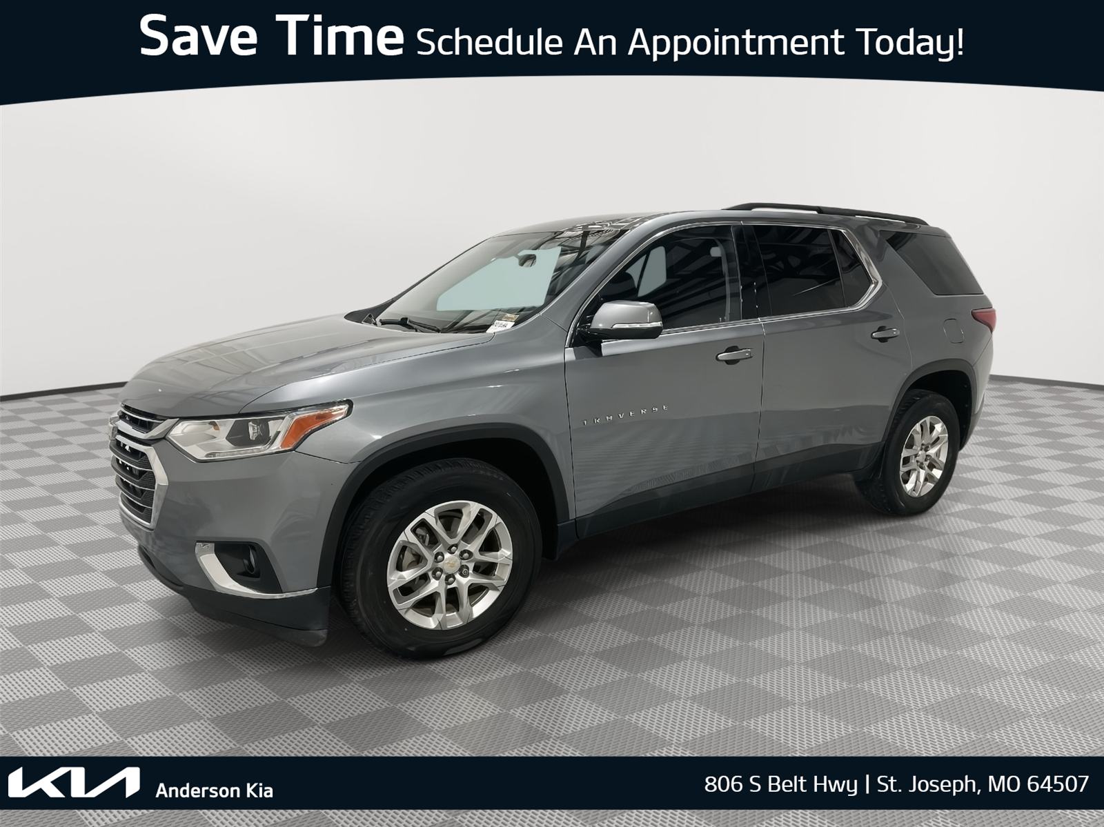 Used 2019 Chevrolet Traverse LT Cloth SUV for sale in St Joseph MO