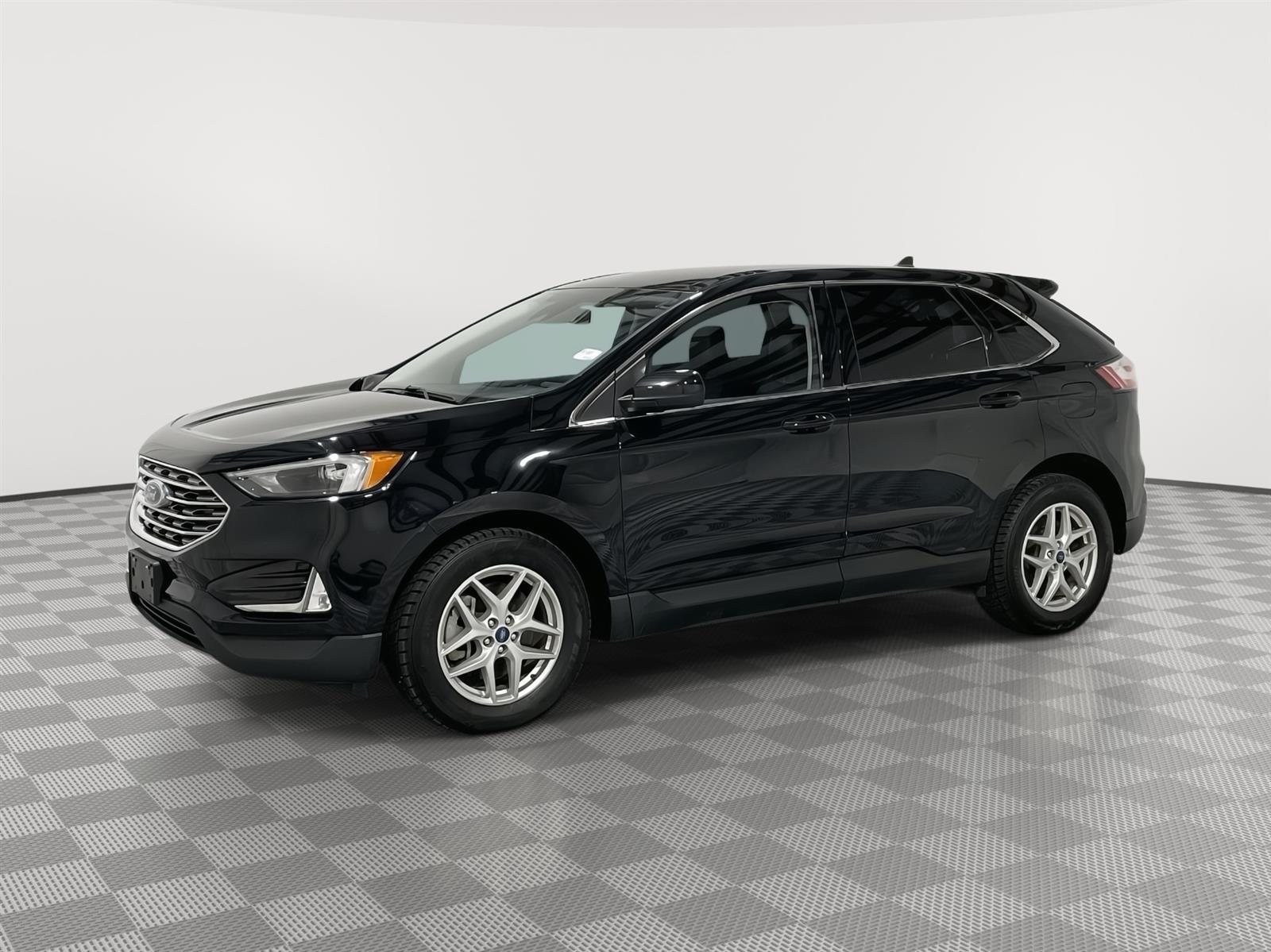 Used 2022 Ford Edge SEL SUV for sale in St Joseph MO