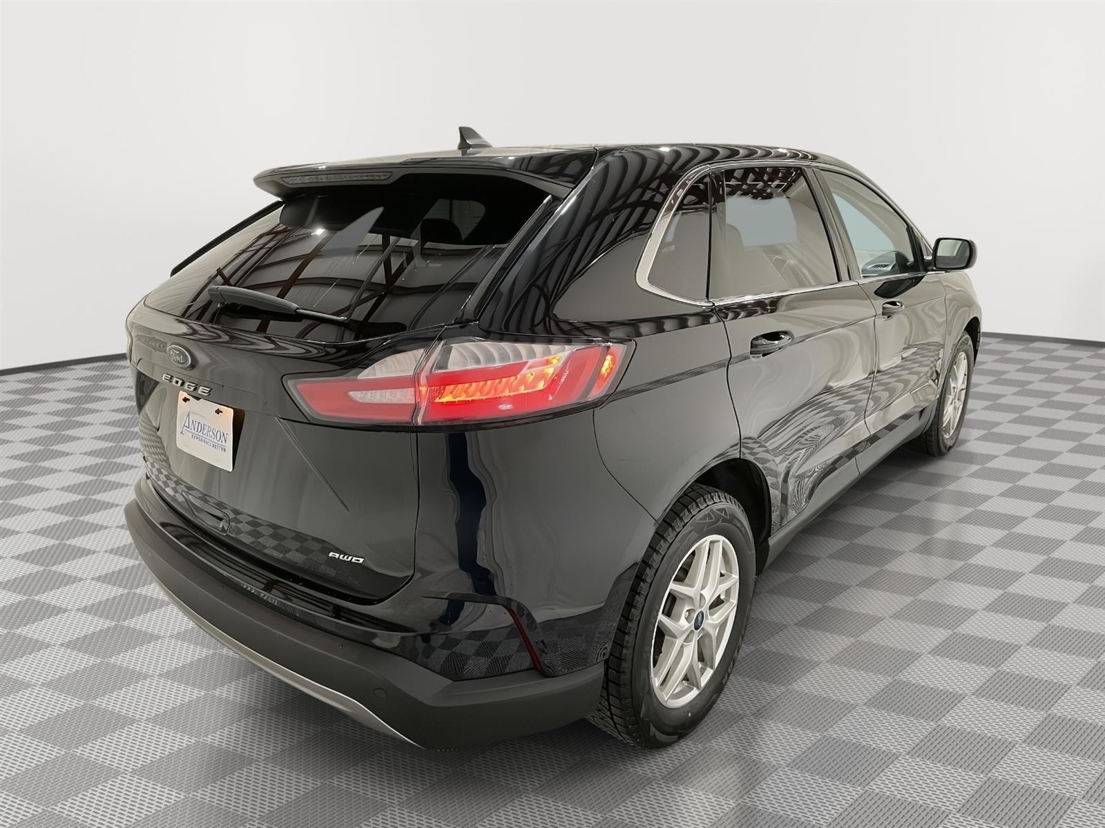 Used 2022 Ford Edge SEL SUV for sale in St Joseph MO