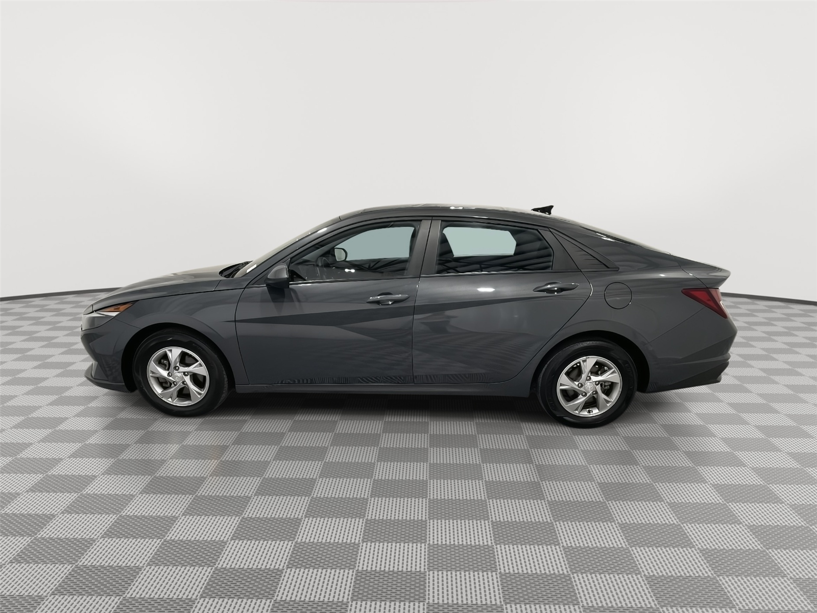 Used 2023 Hyundai Elantra SE Sedan for sale in St Joseph MO