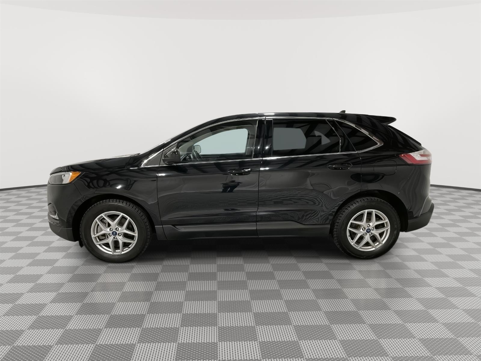 Used 2022 Ford Edge SEL SUV for sale in St Joseph MO