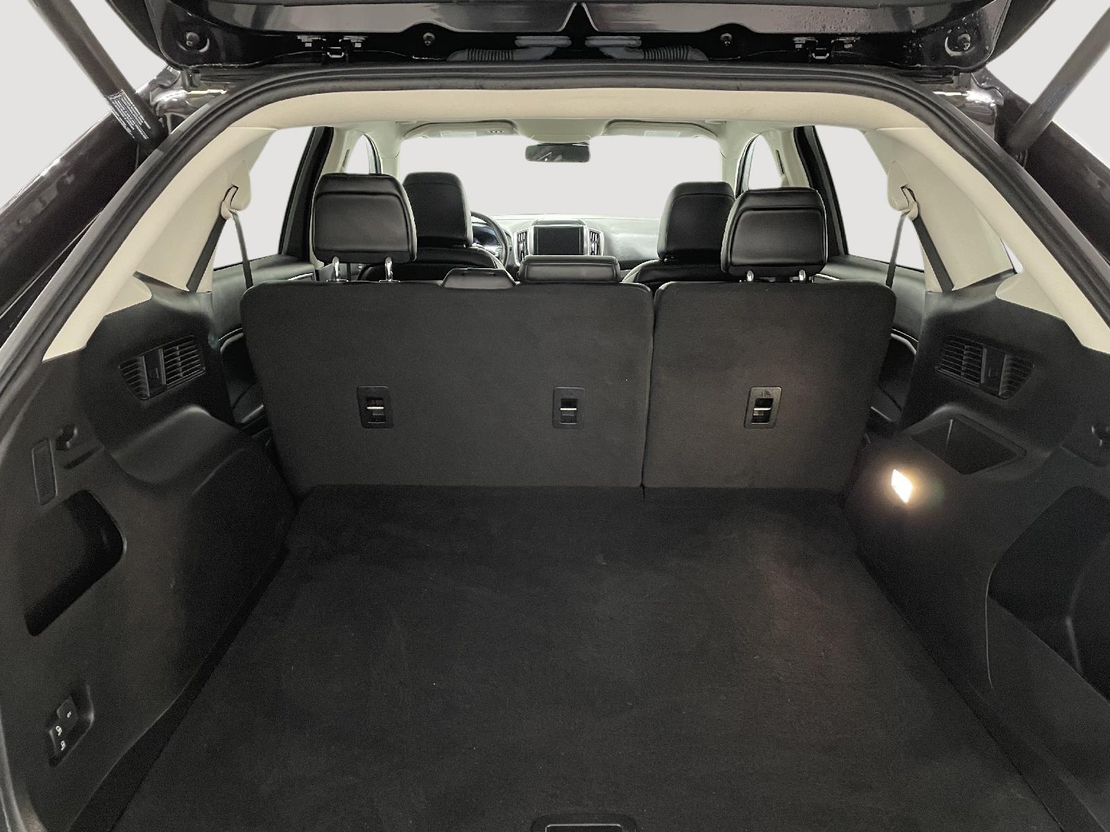 Used 2022 Ford Edge SEL SUV for sale in St Joseph MO