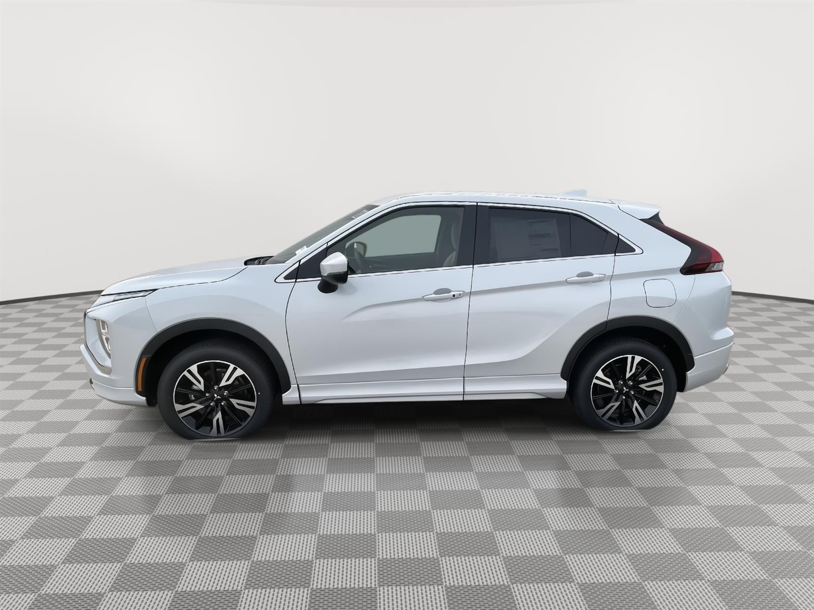 New 2024 Mitsubishi Eclipse Cross SE SUV for sale in St Joseph MO