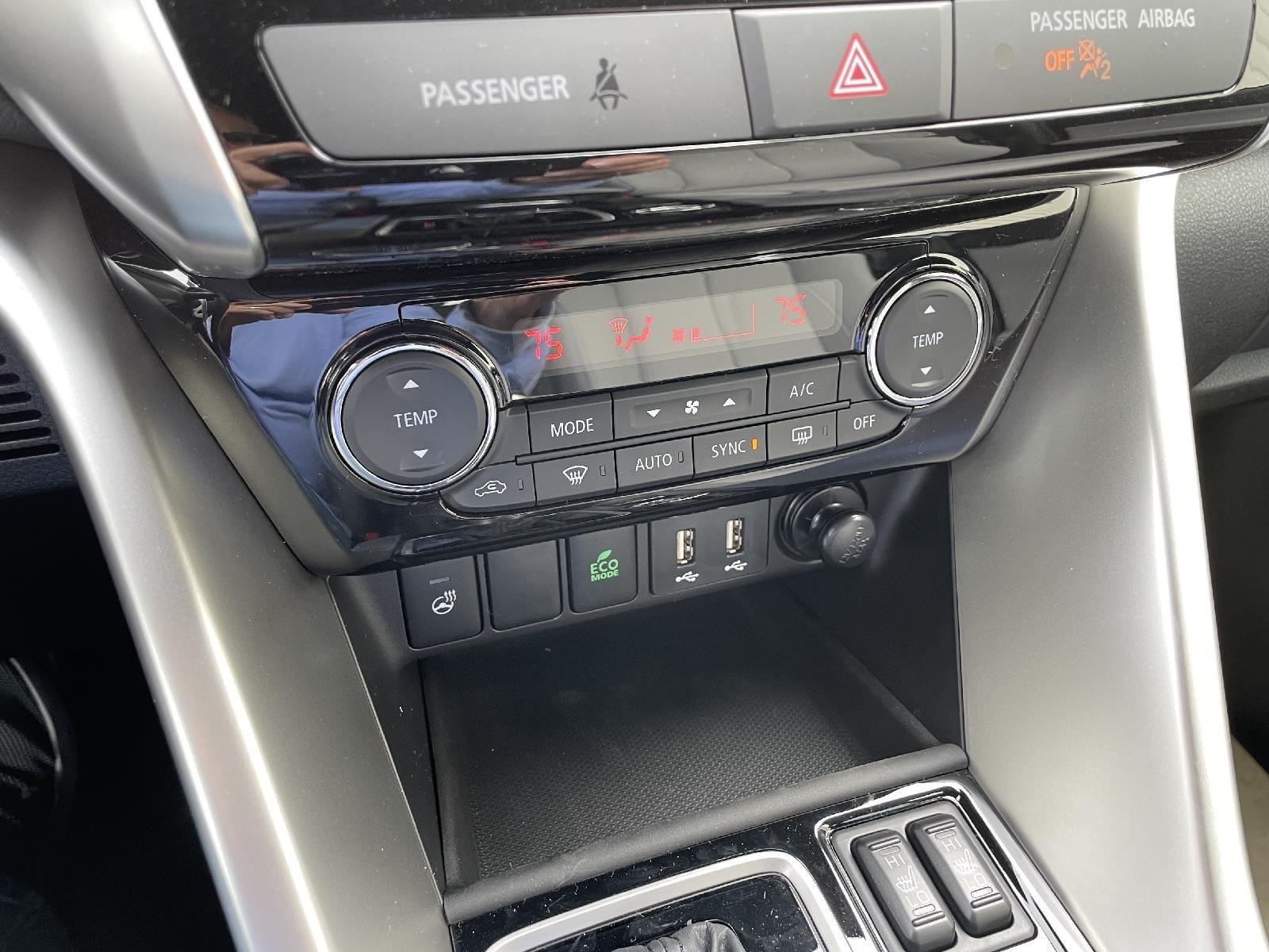 2024 Mitsubishi Eclipse Cross SEL photo 21