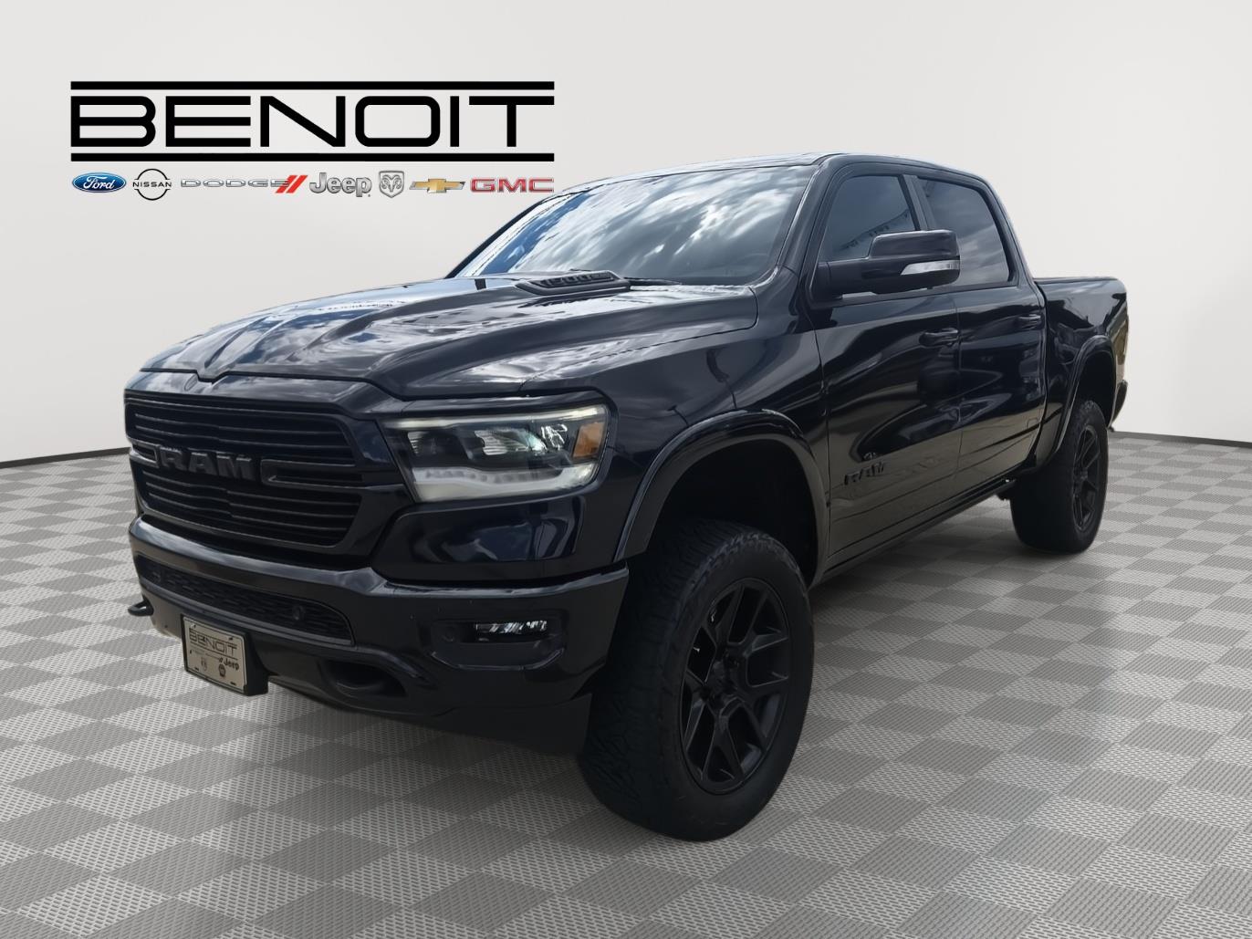  2022 RAM 1500 Laramie Crew Cab 4WD   
