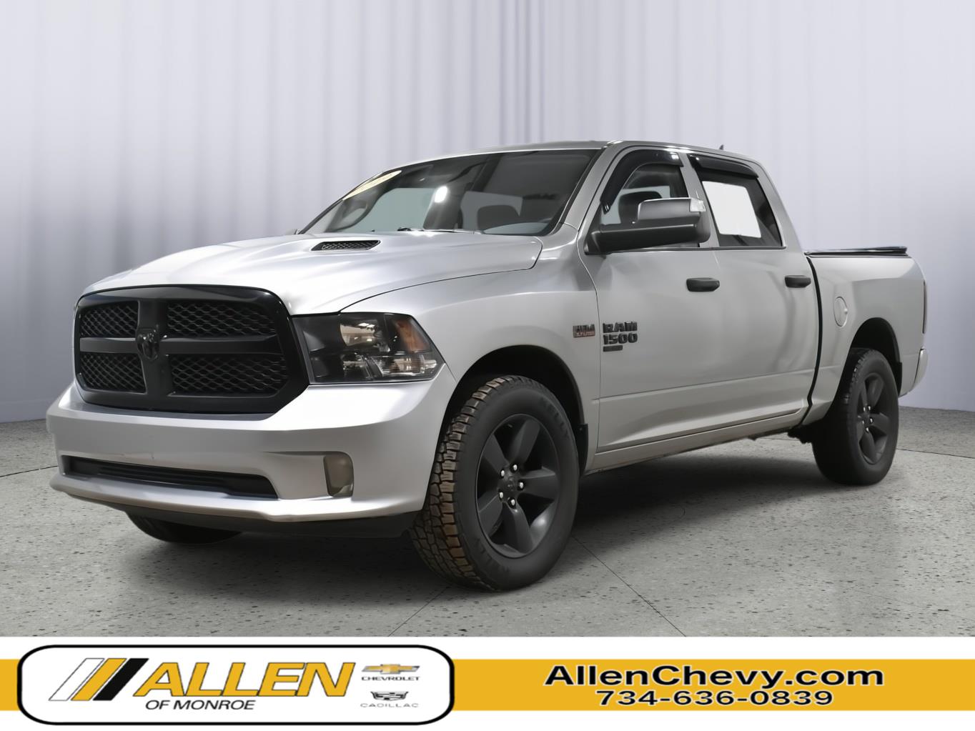 2019 RAM 1500 Classic Express Crew Cab 4WD