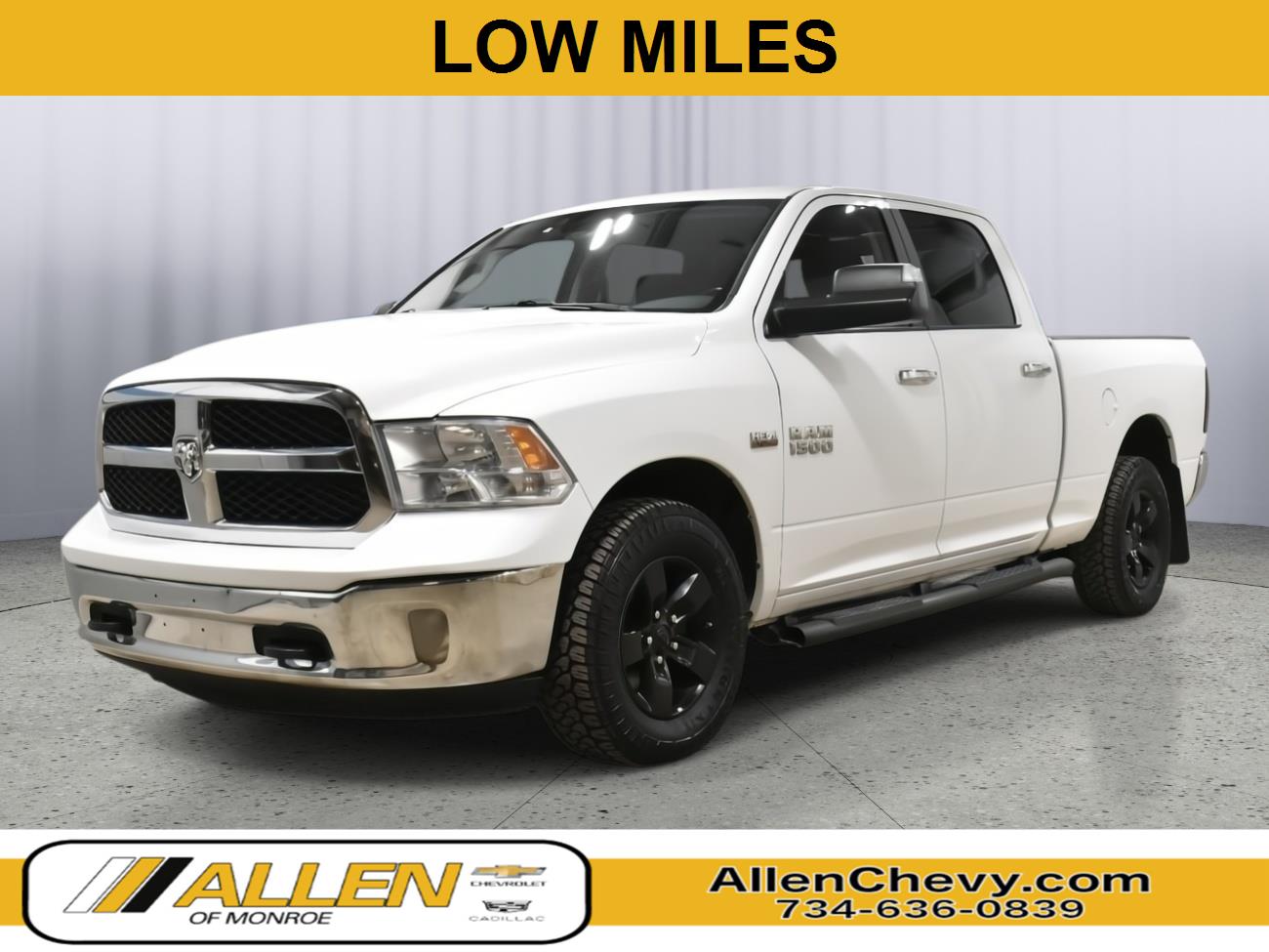 2017 RAM 1500 SLT Crew Cab 4WD