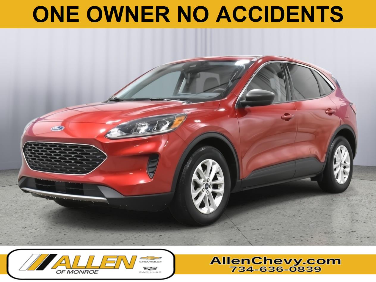 Rapid Red Metallic Tinted Clearcoat 2022 Ford Escape SE FWD SUV / Crossover Front-Wheel Drive 8-Speed Automatic