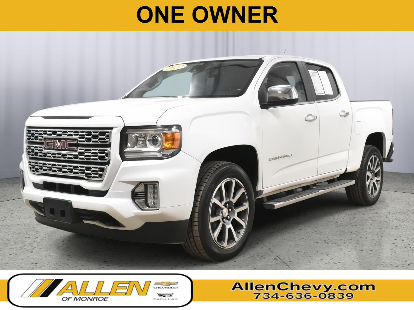 Summit White 2022 GMC Canyon Denali Crew Cab 4WD Pickup Truck Four-Wheel Drive 8-Speed Automatic