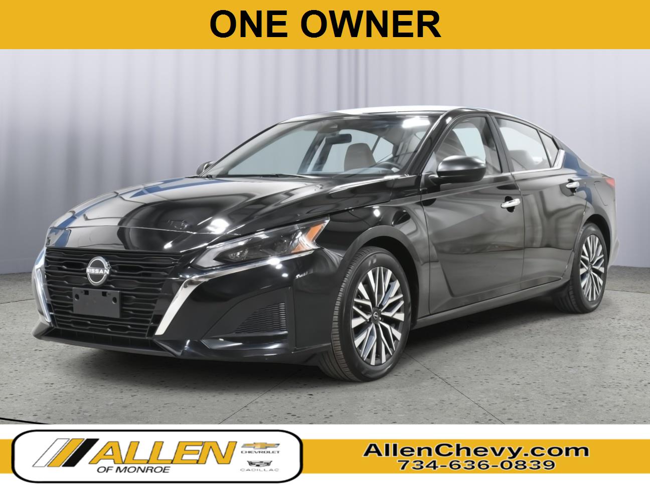Super Black 2024 Nissan Altima 2.5 SV FWD Sedan Front-Wheel Drive Continuously Variable Transmission