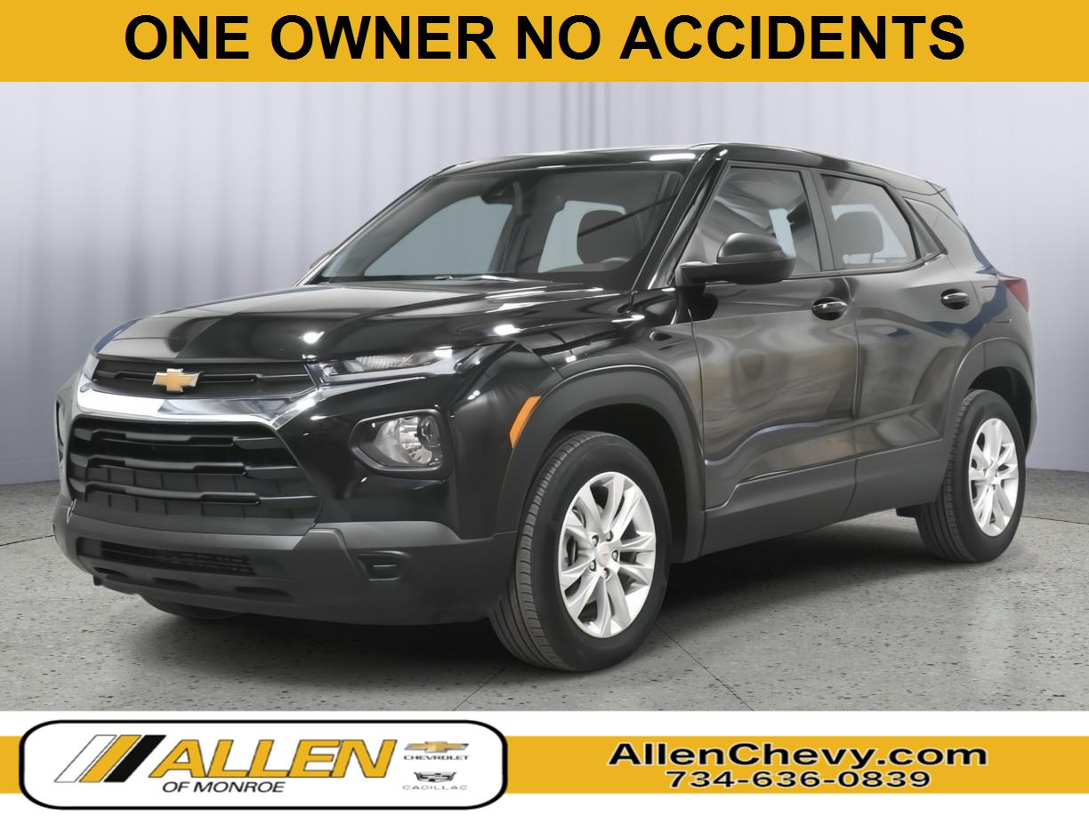 Mosaic Black Metallic 2023 Chevrolet Trailblazer SUV / Crossover Front-Wheel Drive Continuously Variable Transmission