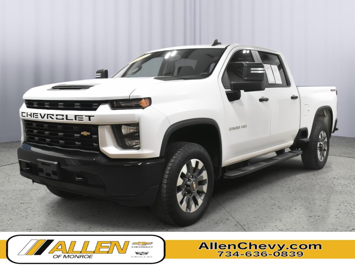 Summit White 2022 Chevrolet Silverado 2500HD Pickup Truck Four-Wheel Drive 6-Speed Automatic