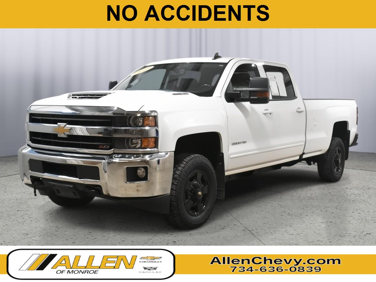 Summit White 2019 Chevrolet Silverado 2500HD Pickup Truck Four-Wheel Drive 6-Speed Automatic