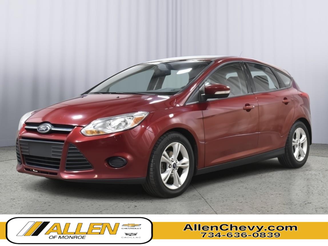 Ruby Red Tinted Clearcoat 2014 Ford Focus Hatchback Front-Wheel Drive 5-Speed Manual