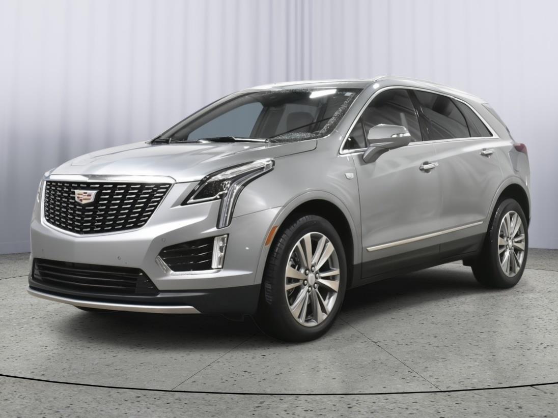Argent Silver Metallic 2025 Cadillac XT5 SUV / Crossover Four-Wheel Drive 9-Speed Automatic