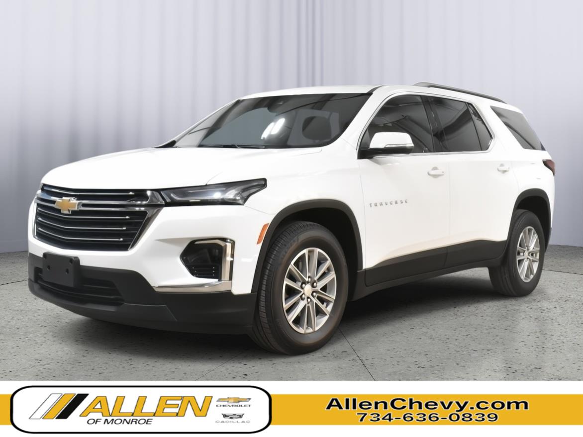 Summit White 2023 Chevrolet Traverse SUV / Crossover Four-Wheel Drive 9-Speed Automatic
