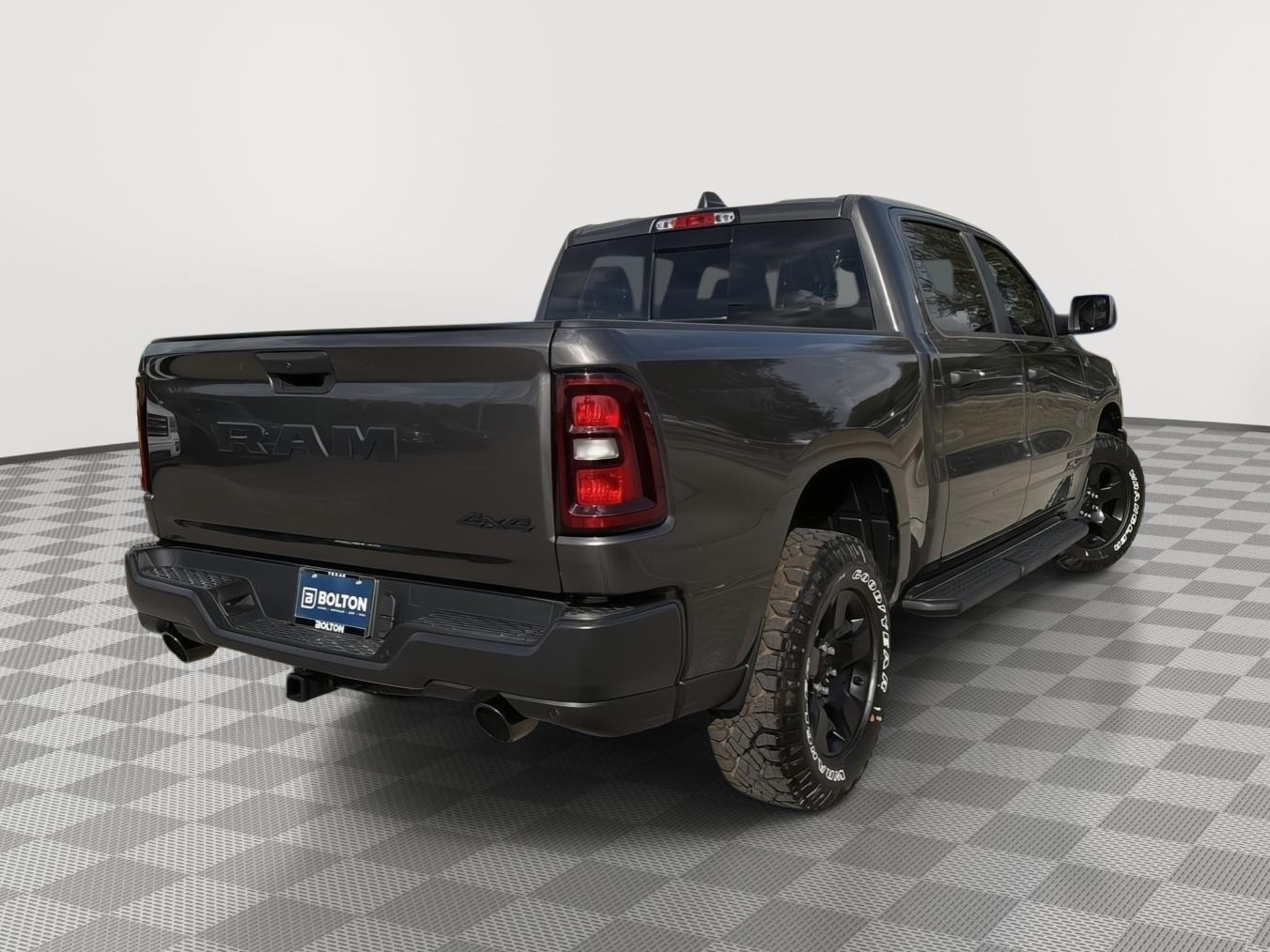View vehicle photo 5